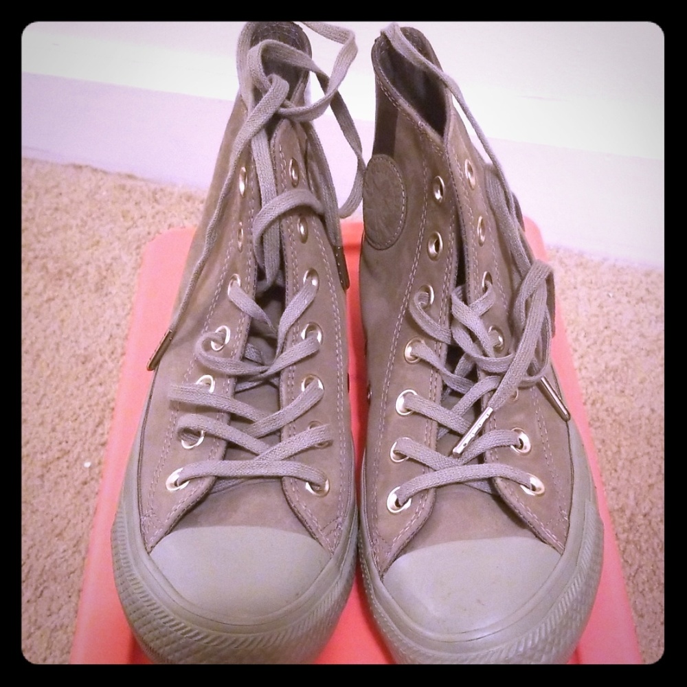 Converse